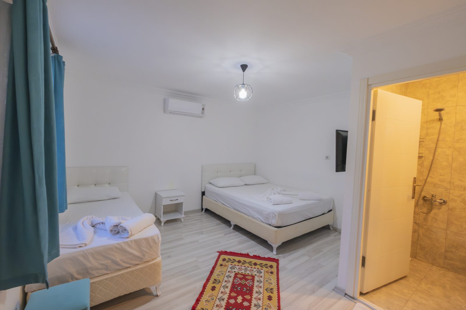 Oda 5 — Aygül Pansiyon odalar